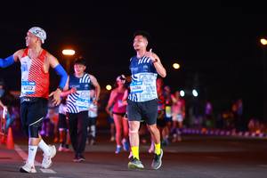 BIB: 44522, 403, 44386
                            <button type="button" onclick="openModal(22964953)" class="btn btn-primary btn-sm float-right btn-popup" data-toggle="modal" data-target=".modal-high-quality">
                        <i class="fas fa-shopping-cart"></i> Add to Cart
                    </button>
                                            <button type="button" onclick="isThisMe(22964953, true)" class="btn btn-success btn-sm float-right btn-popup btn-isme hidden" data-toggle="tooltip" data-placement="bottom" title="นี่คือรูปของคุณใช่ไหม คลิกที่นี่เพื่อเอาเข้าอัลบั้ม">
                        <i class="fas fa-plus"></i> Add to album
                    </button>
                    <button type="button" onclick="isThisMe(22964953, false)" class="btn btn-warning btn-sm float-right btn-popup btn-isnotme hidden">
                        <i class="fas fa-ban"></i> Remove from album
                    </button>